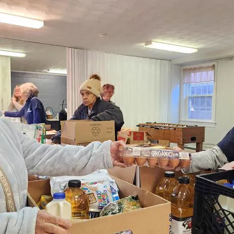 Alpha & Omega Community Center — comida entrega 5