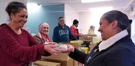 Alpha & Omega Community Center — comida entrega cerca