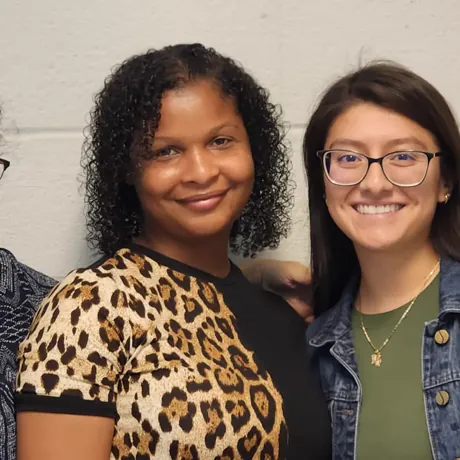 Alpha & Omega Community Center — comunidad dos