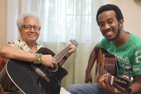 Alpha & Omega Community Center — musica guitarra 2